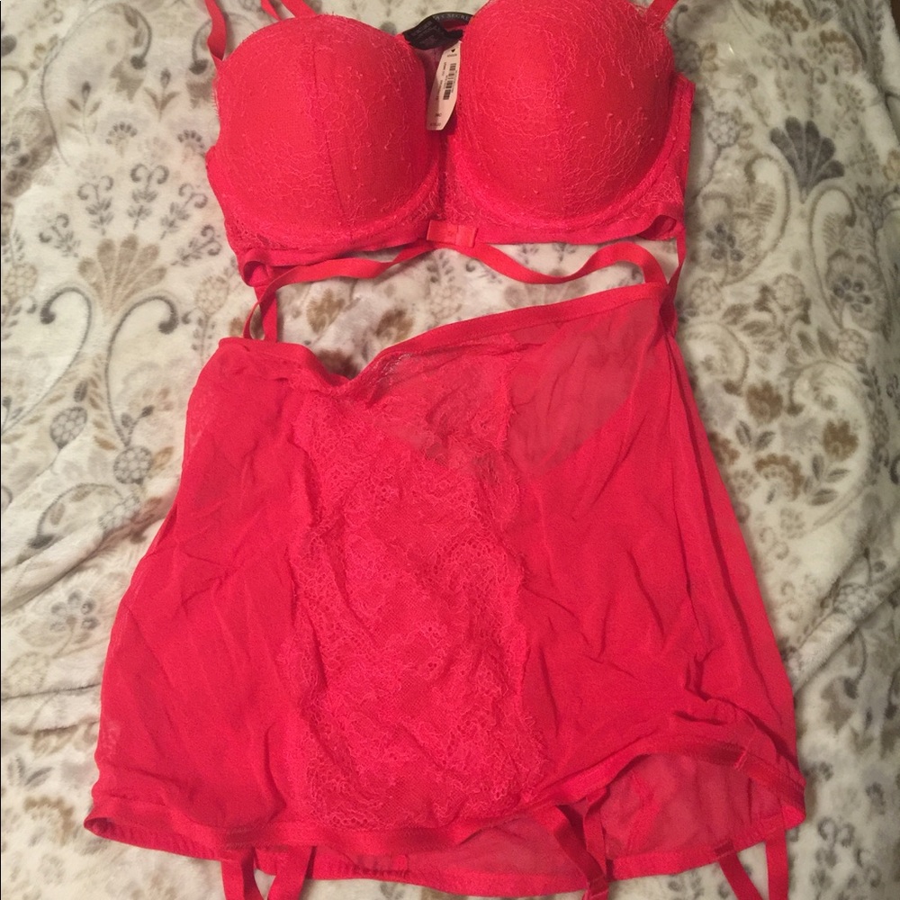 NEW Victoria's Secret lingerie w tags  36c